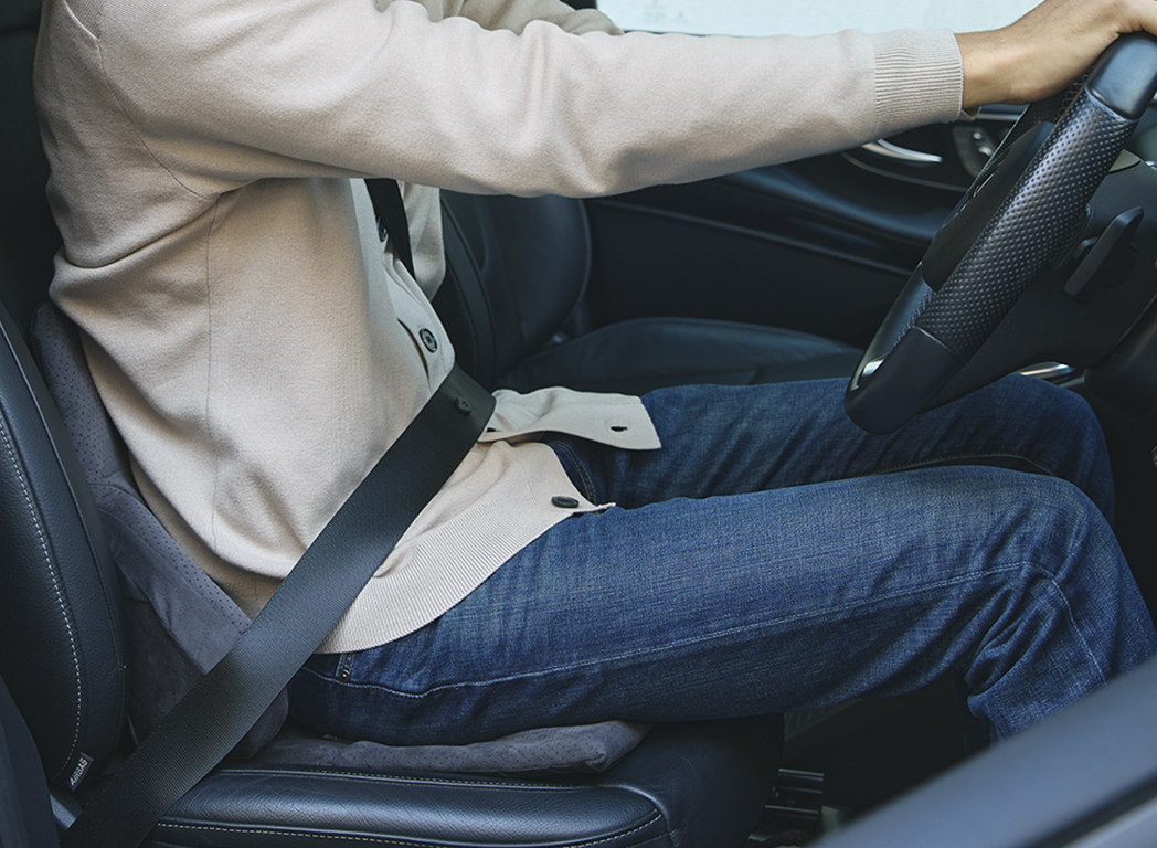 腰とお尻で驚くほど運転がラクになる
