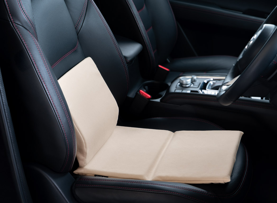 腰とお尻で驚くほど運転がラクになる